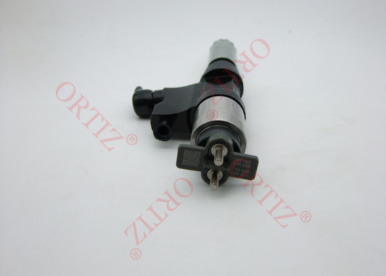 High Performance DENSO Common Rail Injector Silver Color 095000 - 8290