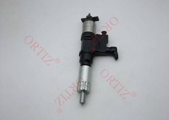 High Performance DENSO Common Rail Injector Silver Color 095000 - 8290